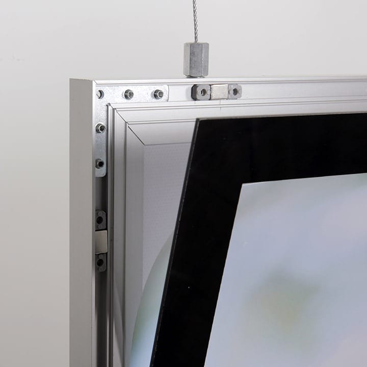 Magnetyczna-dwustronna-rama-podswietlana-LED-7