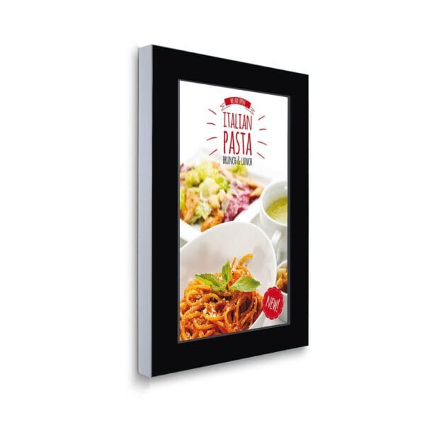 Monitor-reklamowy-w-obudowie-sciennej-DSIBWALL32ESF-1