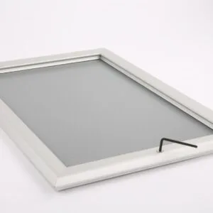 Rama zatrzaskowa zamykana na klucz inbusowy 32 mm